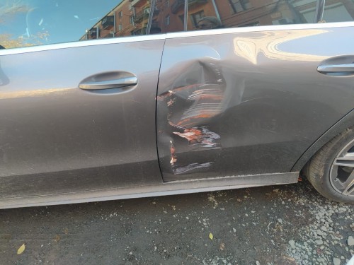 В Орске на проспекте Ленина произошло столкновение троллейбус В Орске на проспекте Ленина произошло столкновение троллейбус