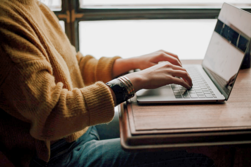 Получить сведения о недвижимости, а также оформить ее жители Оренбуржья могут в электронном виде