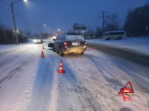 В Орске выпал снег и произошло первое ДТП