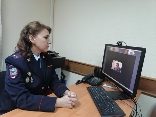 В Оренбкрге прошел родительский всеобуч с участие сотрудников полиции