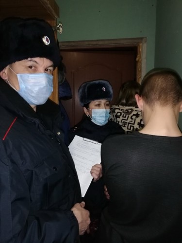 В Новотроицке проводится межведомственное оперативно-профилактическое мероприятие «Жить по закону» В Новотроицке проводится межведомственное оперативно-профилактическое мероприятие «Жить по закону»