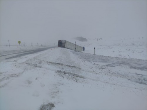 В Северном районе на автомобильной дороге Москва – Челябинск в кювет съехал автомобиль В Северном районе на автомобильной дороге Москва – Челябинск в кювет съехал автомобиль