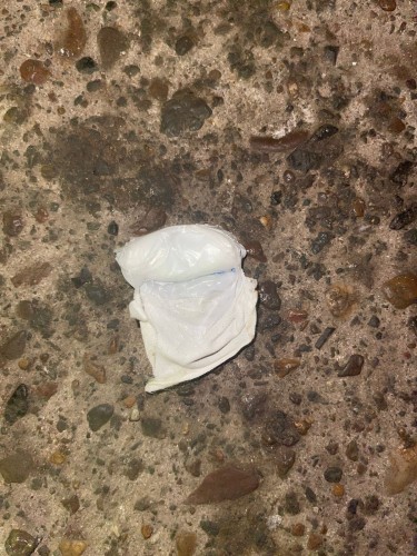 Полицейскими Оренбурга задержан подозреваемый по факту покушения на сбыт запрещенных средств Полицейскими Оренбурга задержан подозреваемый по факту покушения на сбыт запрещенных средств