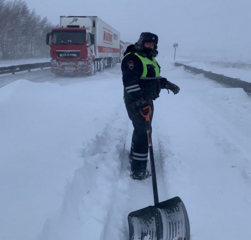Автомобильную дорогу на Самару открыли в шесть утра Автомобильную дорогу на Самару открыли в шесть утра