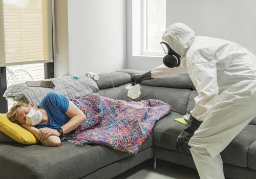 За жизни 105 пациентов с COVID-19 борются врачи За жизни 105 пациентов с COVID-19 борются врачи