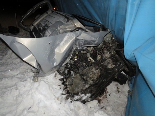 Первые видеокадры с места столкновения автомобилей «Мерседес - Бенс» и «Хендай» Первые видеокадры с места столкновения автомобилей «Мерседес - Бенс» и «Хендай»