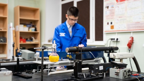 В Оренбургском государственном университете обучается 151 аспирант В Оренбургском государственном университете обучается 151 аспирант