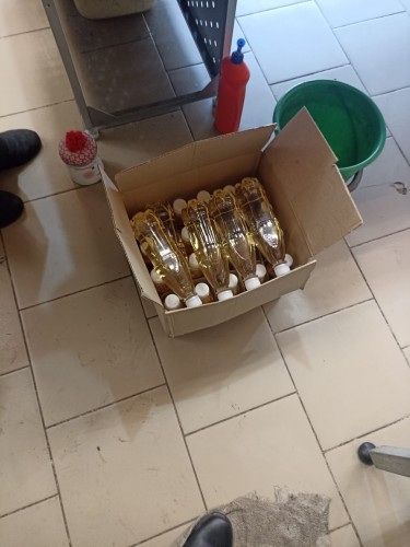 В Новотроицке участковые уполномоченные полиции изъяли из незаконного оборота 10,5 литра спиртосодержащей продукции В Новотроицке участковые уполномоченные полиции изъяли из незаконного оборота 10,5 литра спиртосодержащей продукции