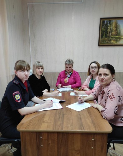 Круглый стол в рамках ОПМ «Твой выбор» Круглый стол в рамках ОПМ «Твой выбор»