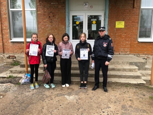 Сотрудники ГИБДД Курманаевского района, в рамках мероприятия «Внимание – дети!», провели профилактические мероприятия Сотрудники ГИБДД Курманаевского района, в рамках мероприятия «Внимание – дети!», провели профилактические мероприятия