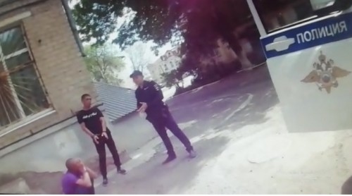 Сотрудниками ППСП Оренбурга задержали 37-летнего подозреваемого в грабеже Сотрудниками ППСП Оренбурга задержали 37-летнего подозреваемого в грабеже