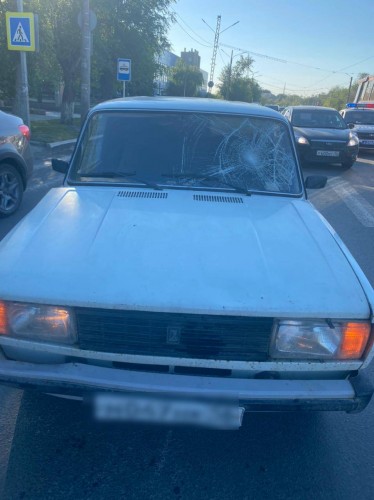 Сотрудники Госавтоинспекции города Новотроицка проводят проверку по факту ДТП с участием несовершеннолетнего велосипедиста   