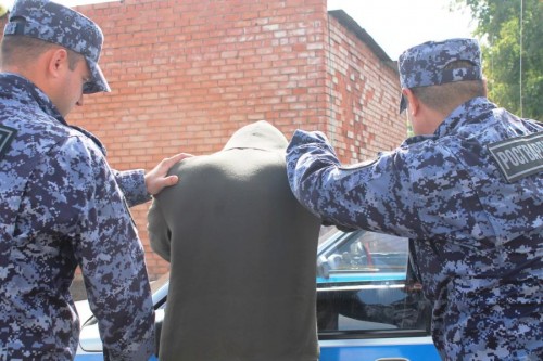 В Оренбурге сотрудники Росгвардии задержали подозреваемого в угоне автомобиля