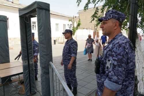 В Оренбурге стартовала акция «Каникулы с Росгвардией» В Оренбурге стартовала акция «Каникулы с Росгвардией»