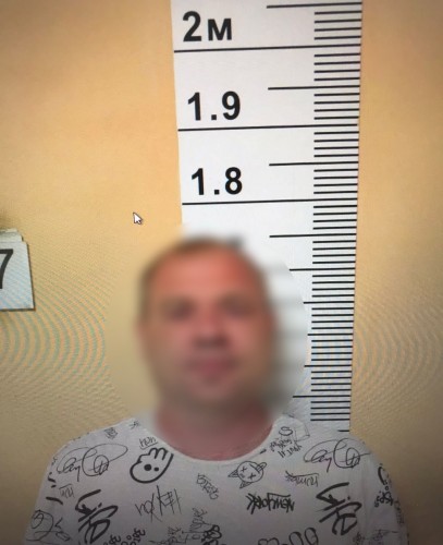 Сотрудниками полиции задержан 37-летний подозреваемый в покушении на убийство Сотрудниками полиции задержан 37-летний подозреваемый в покушении на убийство