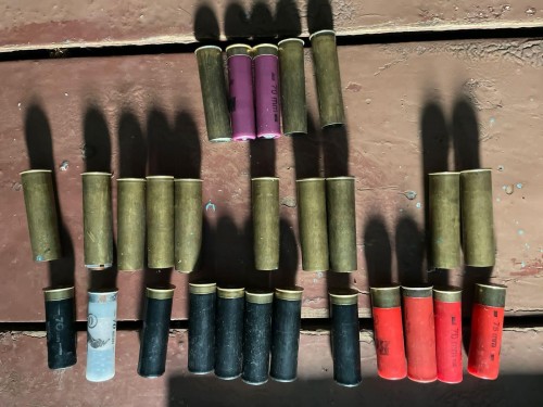 Следователями Отделения МВД России по Шарлыкскому району возбуждено уголовное дело в отношении мужчины, который незаконно хранил боеприпасы и оружие Следователями Отделения МВД России по Шарлыкскому району возбуждено уголовное дело в отношении мужчины, который незаконно хранил боеприпасы и оружие