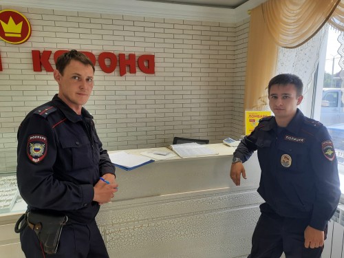 В с.Ташла участковые уполномоченные полиции нашли украденные у пенсионерки золотые украшения. В с.Ташла участковые уполномоченные полиции нашли украденные у пенсионерки золотые украшения.