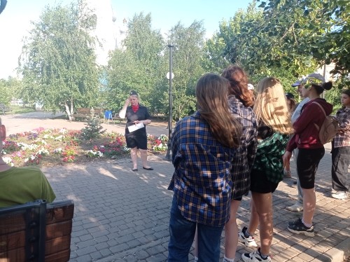 Председатель Общественного совета при ОМВД России по Сорочинскому ГО и сотрудники полиции в рамках акции «Каникулы с Общественным советом» провели профилактические мероприятия. Председатель Общественного совета при ОМВД России по Сорочинскому ГО и сотрудники полиции в рамках акции «Каникулы с Общественным советом» провели профилактические мероприятия.