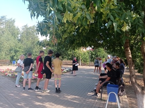 Председатель Общественного совета при ОМВД России по Сорочинскому ГО и сотрудники полиции в рамках акции «Каникулы с Общественным советом» провели профилактические мероприятия. Председатель Общественного совета при ОМВД России по Сорочинскому ГО и сотрудники полиции в рамках акции «Каникулы с Общественным советом» провели профилактические мероприятия.