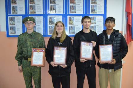 Студенты Акбулакского политехнического техникума помогли полиции найти пропавшего ребенка. Студенты Акбулакского политехнического техникума помогли полиции найти пропавшего ребенка.