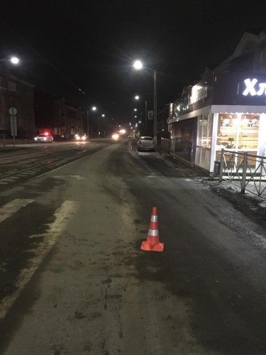 Сотрудники полиции Новотроицка устанавливают обстоятельства ДТП, в котором пострадал пешеход Сотрудники полиции Новотроицка устанавливают обстоятельства ДТП, в котором пострадал пешеход