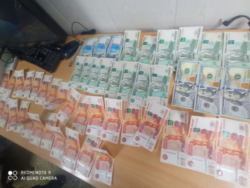 Сотрудник Самарской таможни отказался от взятки в 192 тыс. рублей Сотрудник Самарской таможни отказался от взятки в 192 тыс. рублей