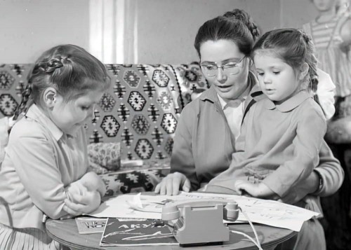 Оренбуржцев приглашают на памятные мероприятия, посвященные Валентине Гагариной Оренбуржцев приглашают на памятные мероприятия, посвященные Валентине Гагариной