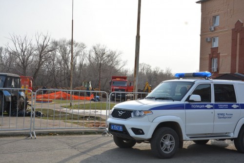 В Оренбург прибыли дополнительные наряды полицейских В Оренбург прибыли дополнительные наряды полицейских