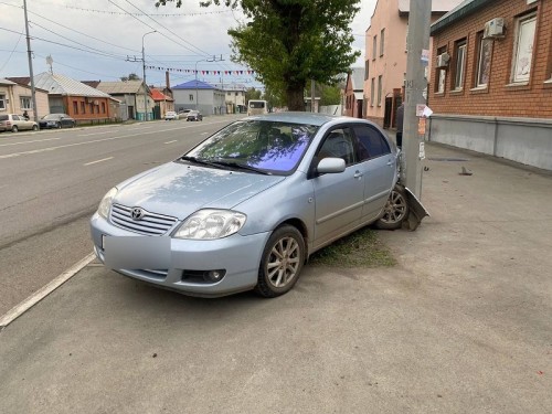 Сотрудники полиции устанавливают обстоятельства ДТП, в котором пострадал несовершеннолетний Сотрудники полиции устанавливают обстоятельства ДТП, в котором пострадал несовершеннолетний