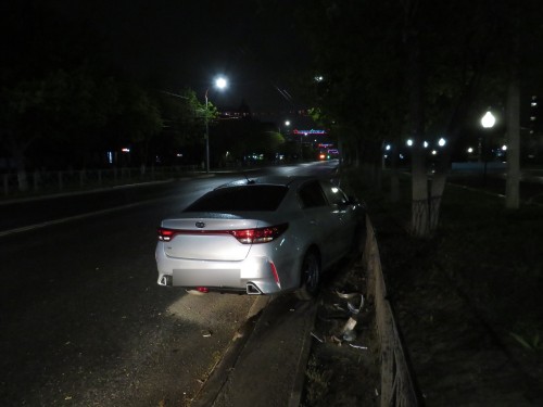 Полицейские задержали маляра, угнавшего автомобиль из сервиса Полицейские задержали маляра, угнавшего автомобиль из сервиса