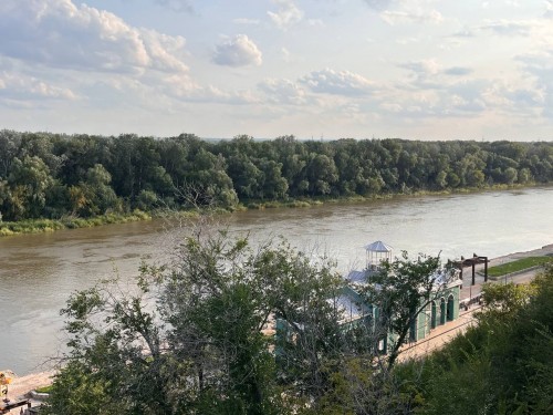 За ночь уровень воды в реке Урал в Оренбурге поднялся на 3 сантиметра За ночь уровень воды в реке Урал в Оренбурге поднялся на 3 сантиметра