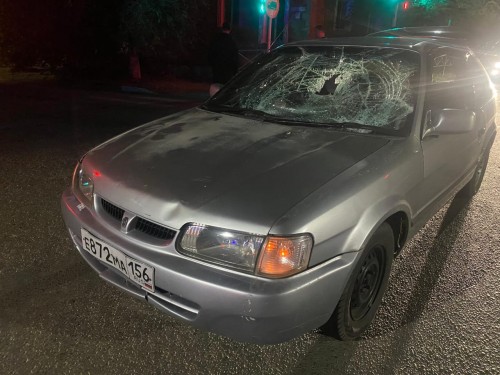 В Орке автомобиль наехал на пенсионера В Орке автомобиль наехал на пенсионера