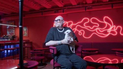 Эта музыка будет вечной: Wink.ru исследует историю российской поп-музыки в звездном документальном проекте «Хит» Эта музыка будет вечной: Wink.ru исследует историю российской поп-музыки в звездном документальном проекте «Хит»