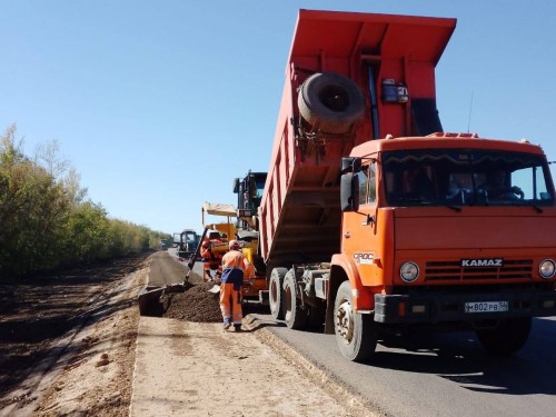В Оренбуржье ремонтируют дороги к туристическим объектам В Оренбуржье ремонтируют дороги к туристическим объектам
