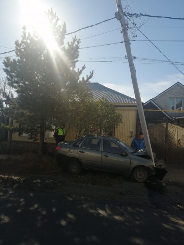 Сотрудники Госавтоинспекции Орска разбираются в обстоятельствах ДТП, в котором пострадал 77-летний водитель Сотрудники Госавтоинспекции Орска разбираются в обстоятельствах ДТП, в котором пострадал 77-летний водитель