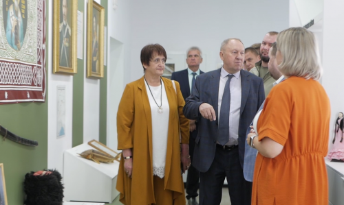 В Центре гостеприимства и краеведения Ташлы открылась экспозиция, посвященная деятельности нефтяников В Центре гостеприимства и краеведения Ташлы открылась экспозиция, посвященная деятельности нефтяников