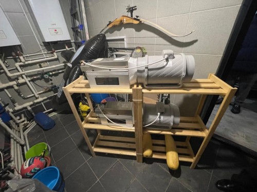 В Оренбурге электроэнергетики "попались" на взятках