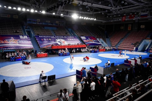 Оренбург принимает Первенство России по самбо