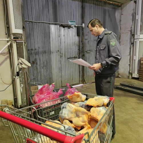 В Оренбуржье из магазинов «Маяк» изъято 600 кг небезопасной животноводческой продукции В Оренбуржье из магазинов «Маяк» изъято 600 кг небезопасной животноводческой продукции