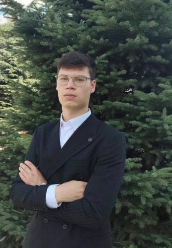 Выпускник из Соль-Илецка улучшил свой результат до 100 баллов при пересдаче ЕГЭ 