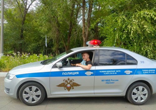 Оренбуржцу запретили пользоваться водительским удостоверением за неуплату штрафов Оренбуржцу запретили пользоваться водительским удостоверением за неуплату штрафов