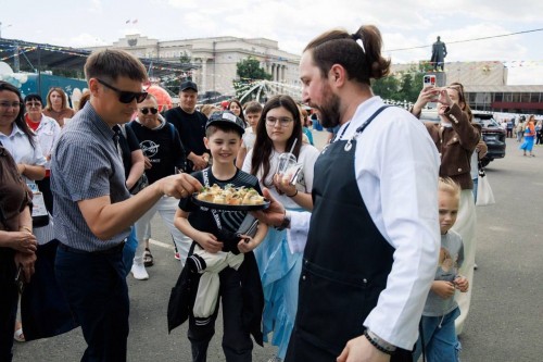 Самый масштабный гастрономический фестиваль в Оренбуржье пройдет 20-21 сентября Самый масштабный гастрономический фестиваль в Оренбуржье пройдет 20-21 сентября