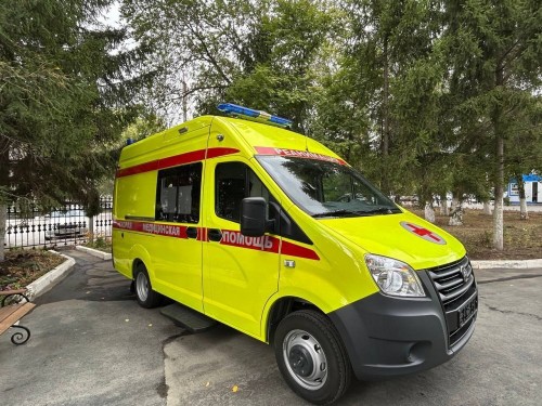 В Оренбурге станция скорой помощи получила новый реанимобиль
