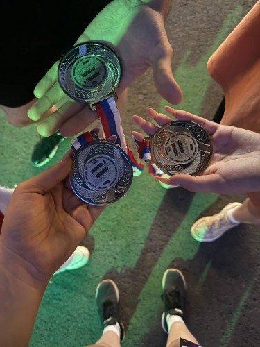 Сотрудники «Сладковско-Заречное» провели спортивный фестиваль «ЗАСВЕТИСЬ В ОРЕНПАРКЕ». Как это было?