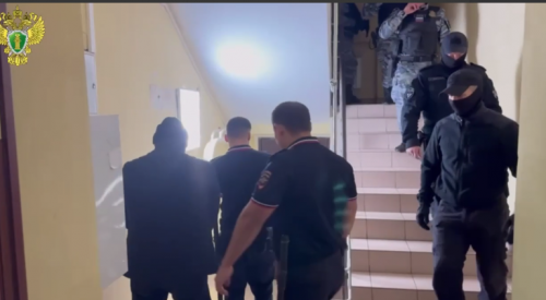 В Оренбурге арестовали обвиняемого в покушении на убийство человека возле Марракеша В Оренбурге арестовали обвиняемого в покушении на убийство человека возле Марракеша