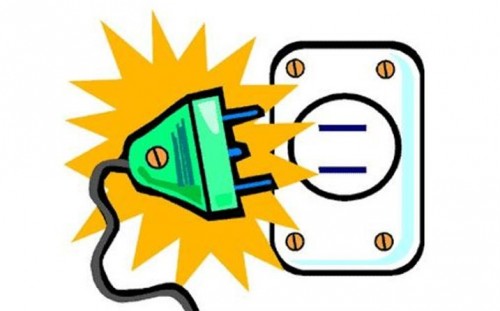 В Октябрьском районе малолетнюю девочку ударило током