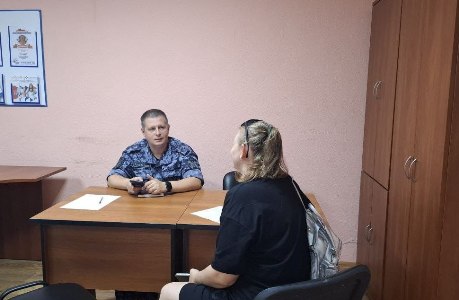 В Гае росгвардейцы рассказали гражданам о возможностях прохождения службы в Росгвардии и о получении высшего образования в ВУЗах ведомства В Гае росгвардейцы рассказали гражданам о возможностях прохождения службы в Росгвардии и о получении высшего образования в ВУЗах ведомства