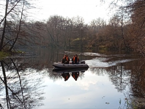 В Бузулукском бору инспекторы выловили из реки несколько километров сетей В Бузулукском бору инспекторы выловили из реки несколько километров сетей