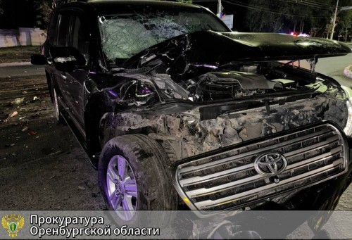 В Оренбурге будут судить водителя Лэнд Крузера за гибель мотоциклиста В Оренбурге будут судить водителя Лэнд Крузера за гибель мотоциклиста
