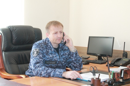 Росгвардейцы Оренбуржья провели "прямую линию" по вопросам трудоустройства